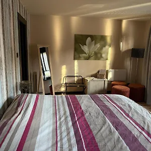 https://bb-familyhome66.bruges-hotels.info