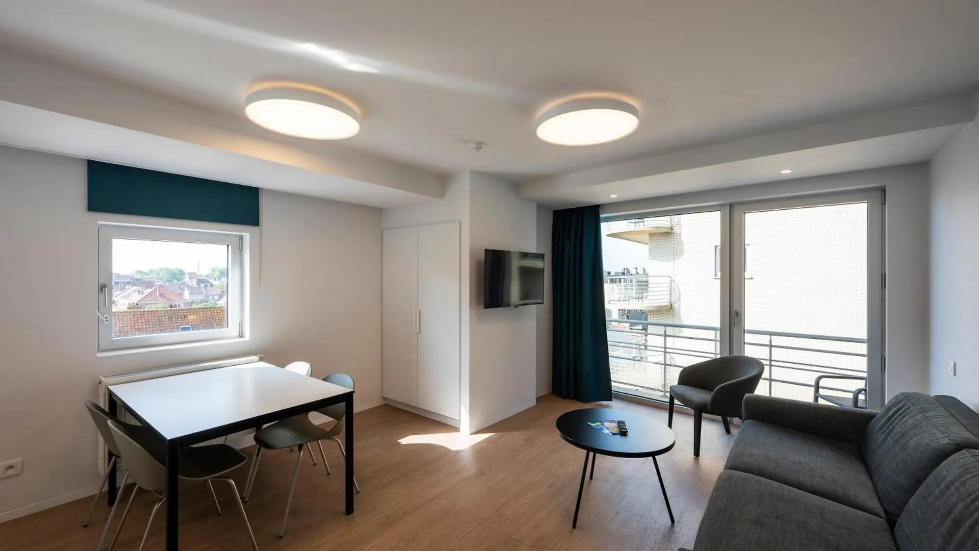 Vayamundo Oostende - Apartments 3*, 奥斯滕德